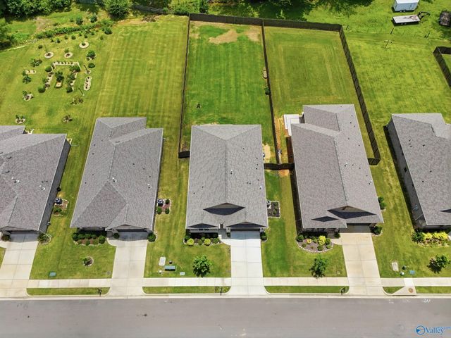 9011 Mountain Preserve Boulevard, Gurley, AL 35748