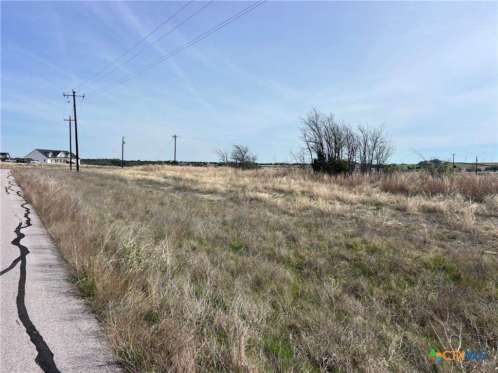 Image 5 of property listing at 1192 Holden Loop, Copperas Cove, TX 76522