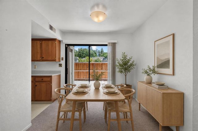 6732 Cumberland Pl, Stockton, CA 95219