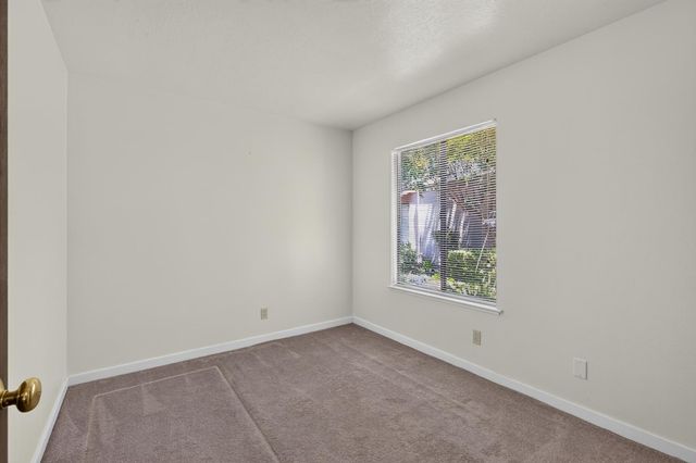 6732 Cumberland Pl, Stockton, CA 95219