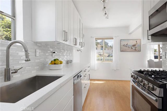 1415 Corona Street, Hermosa Beach, CA 90254
