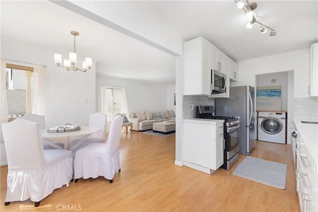 1415 Corona Street, Hermosa Beach, CA 90254