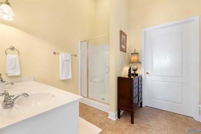 5892 Bay Hill Drive, Athens, AL 35611