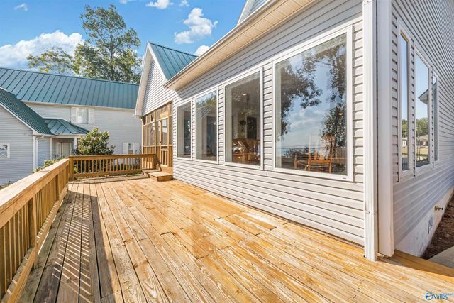 5892 Bay Hill Drive, Athens, AL 35611