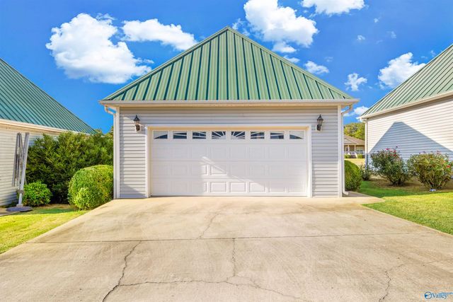 5892 Bay Hill Drive, Athens, AL 35611