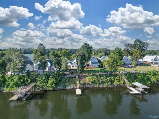 5892 Bay Hill Drive, Athens, AL 35611