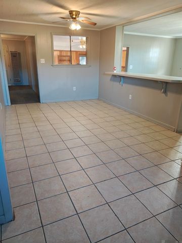 6522 La Hwy 68, Jackson, LA 70748