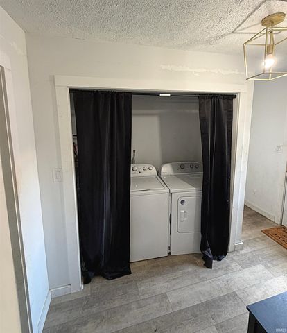 528 J Street, Bedford, IN 47421