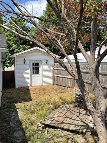 528 J Street, Bedford, IN 47421