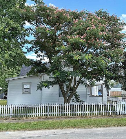 528 J Street, Bedford, IN 47421