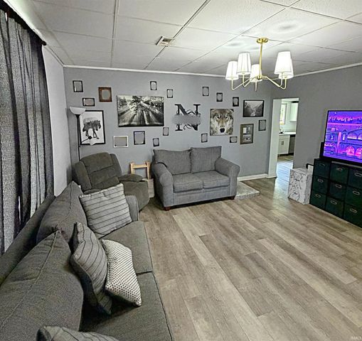 528 J Street, Bedford, IN 47421