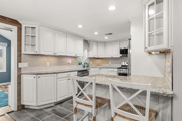 19 Second Road, Marshfield, MA 02050