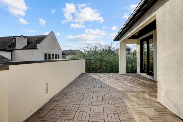 1701 Wrenwood Lakes, Houston, TX 77043