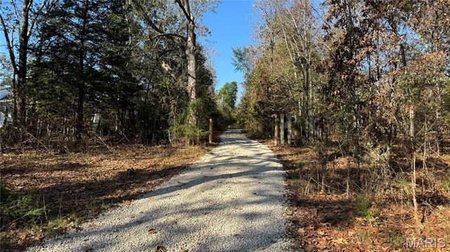 1312 Buck Mountain Road, Doe Run, MO 63637