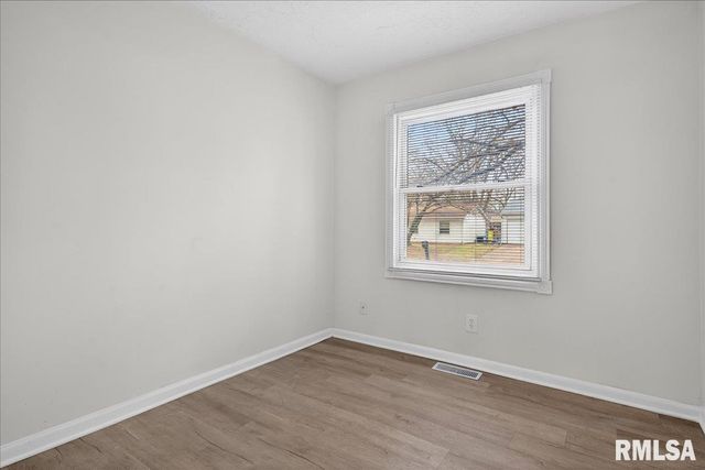 1848 HONEYSUCKLE Court, Springfield, IL 62703