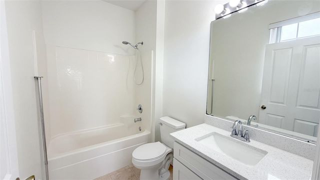 203 MADISON CIRCLE, Davenport, FL 33896