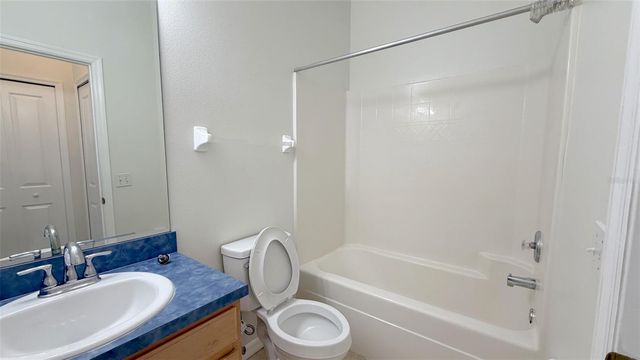 203 MADISON CIRCLE, Davenport, FL 33896