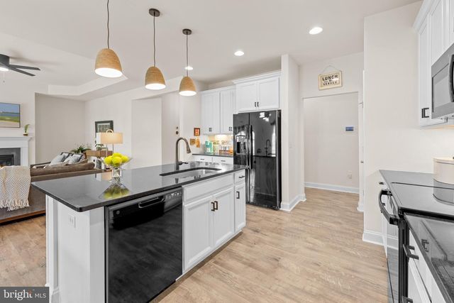 26133 BEACON DR, Ellendale, DE 19941
