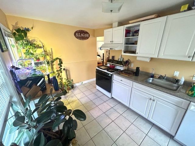6 Pearl St. 2, Medford, MA 02155