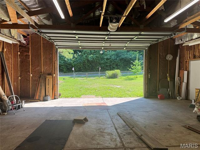 5971 Parkedge Drive, House Springs, MO 63051