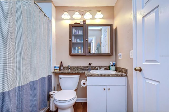 7905 N FREMONT AVENUE, Tampa, FL 33604