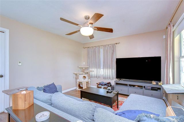 7905 N FREMONT AVENUE, Tampa, FL 33604