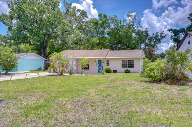 7905 N FREMONT AVENUE, Tampa, FL 33604