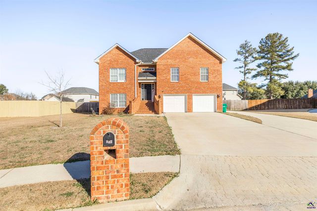 303 Rose Pointe Ct, Bonaire, GA 31005