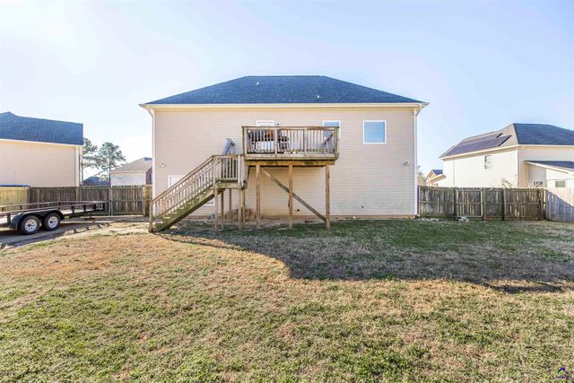303 Rose Pointe Ct, Bonaire, GA 31005