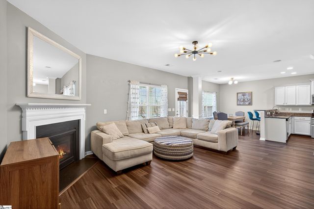 405 Gibby Lane, Simpsonville, SC 29681