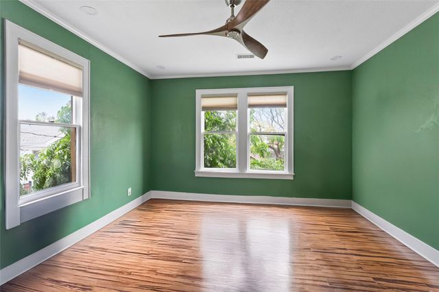 2616 45th Street, Galveston, TX 77550