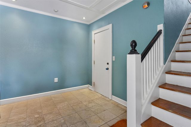 2616 45th Street, Galveston, TX 77550