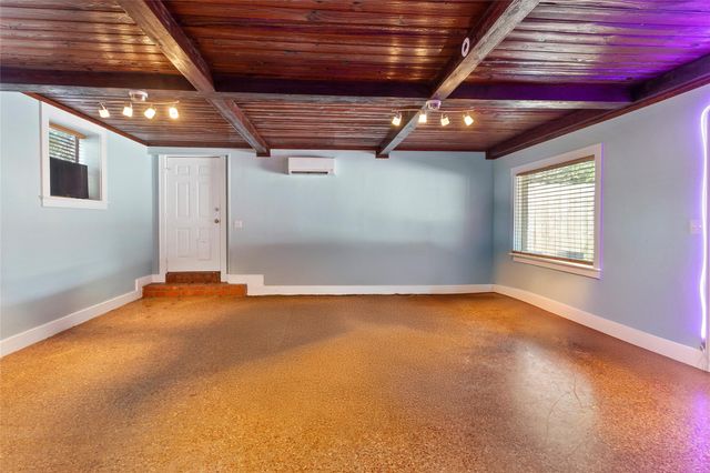 2616 45th Street, Galveston, TX 77550