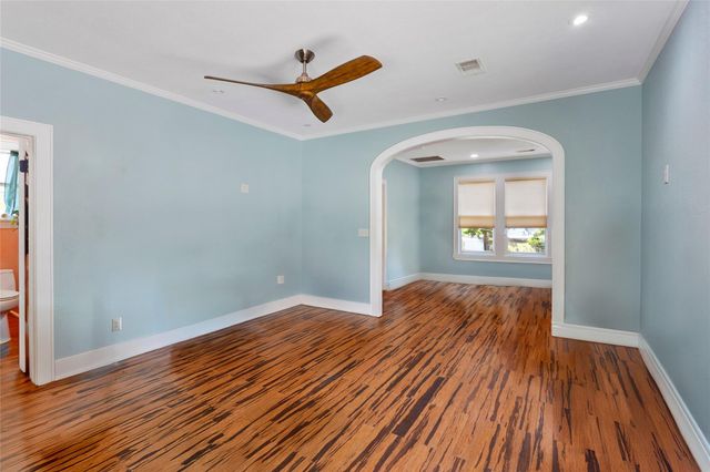 2616 45th Street, Galveston, TX 77550