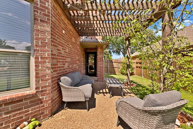 1097 Southampton Drive, Frisco, TX 75036