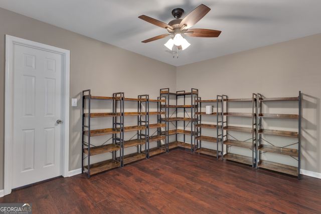 1255 Fischer Road, Sharpsburg, GA 30277