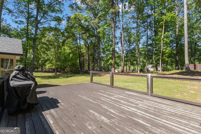1255 Fischer Road, Sharpsburg, GA 30277
