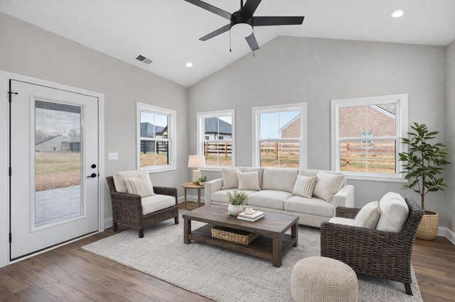 114 Zane Lane, Nicholasville, KY 40356