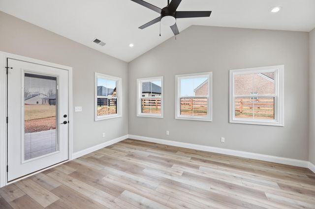 114 Zane Lane, Nicholasville, KY 40356