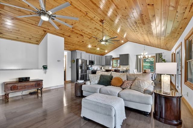 380 Bear Trail, Murphy, NC 28906