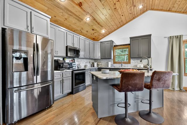 380 Bear Trail, Murphy, NC 28906