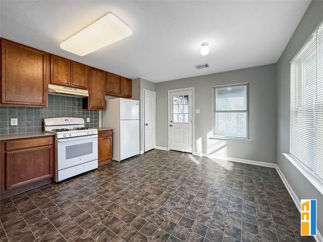 29566 N Legends Bend Drive, Spring, TX 77386