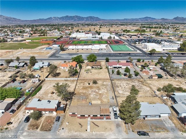 2040 Laguna Street, Pahrump, NV 89048