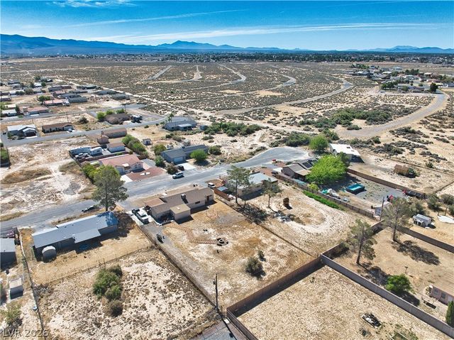 2040 Laguna Street, Pahrump, NV 89048