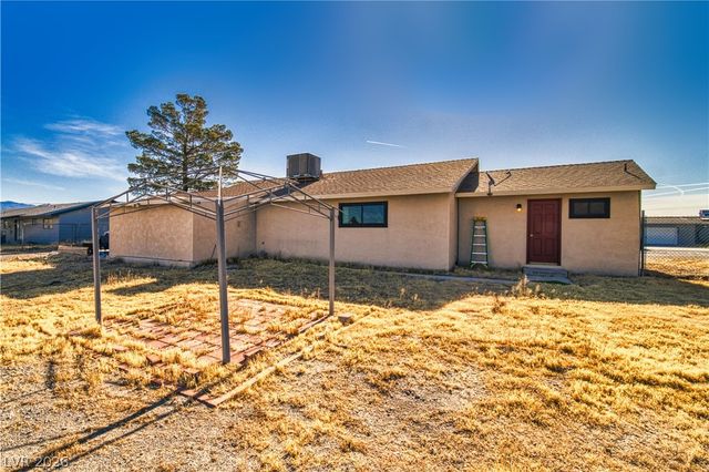 2040 Laguna Street, Pahrump, NV 89048