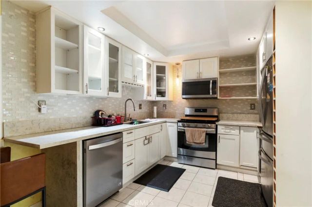 20627 Lemmer Street, Chatsworth, CA 91311