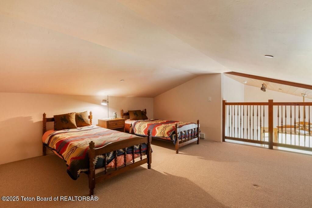 6240 N PRICKLY PEAR Lane, Jackson, WY 83001 photo 32