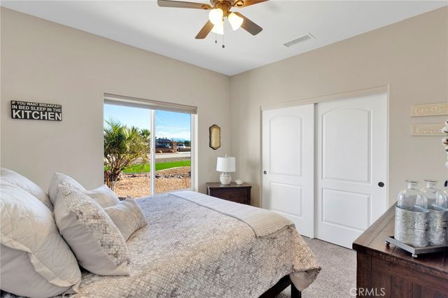 8140 Heartland, Oak Hills, CA 92344