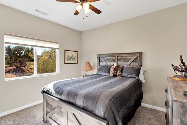 8140 Heartland, Oak Hills, CA 92344