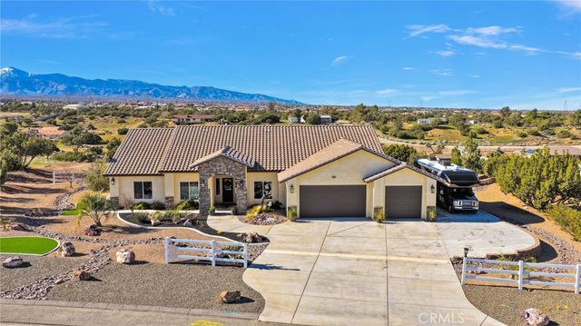 8140 Heartland, Oak Hills, CA 92344